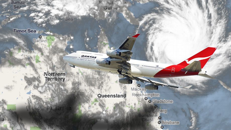 Qantas is rushing planes to Cairns to help people evacuate before Cyclone Yasi hits.
