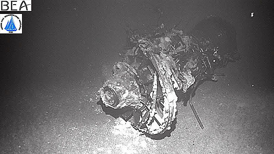 One of the engine turbines from the Air France 447 wreckage