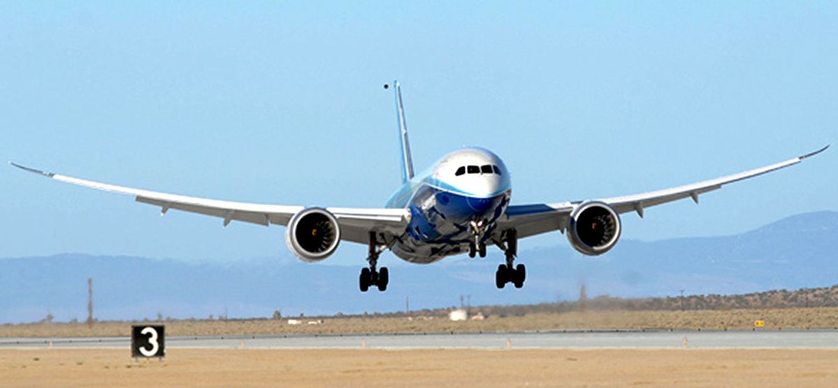 Update: 787 forced to make emergency landing