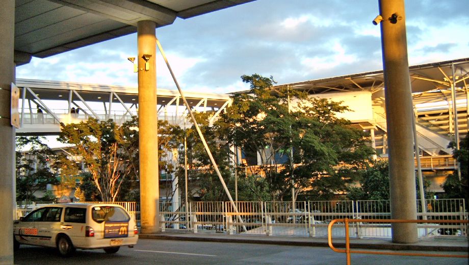 How to get to Brisbane Airport this weekend