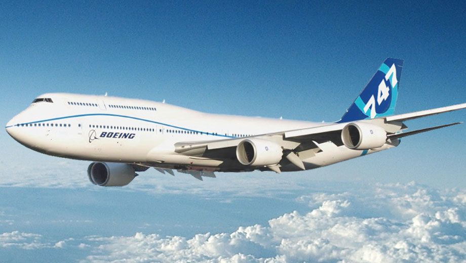Boeing plans first flight of new 747-8 Intercontinental this weekend 