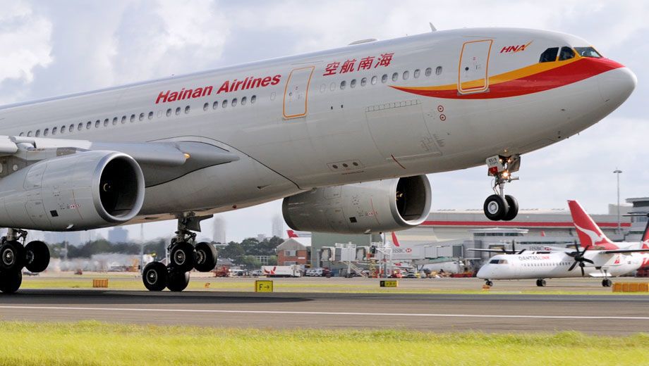 Hong Kong price war: Hainan Airlines slashes business class fares to Shenzhen