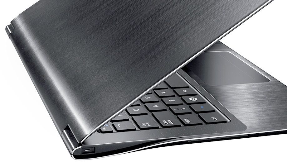 Samsung drops price of Notebook Series 9, world's slimmest laptop