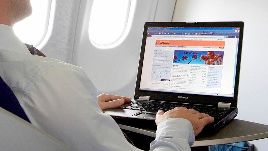 Qantas confirms plans for in-flight Internet