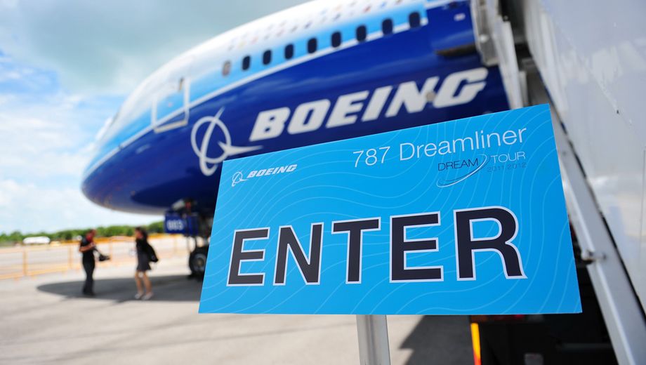 Win a guided tour of the Boeing 787 Dreamliner!