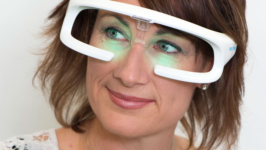 Can this pair of $274 glasses help you beat jetlag?