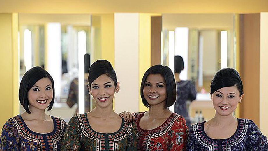 Singapore Airlines gives 'Singapore Girls' a make-over