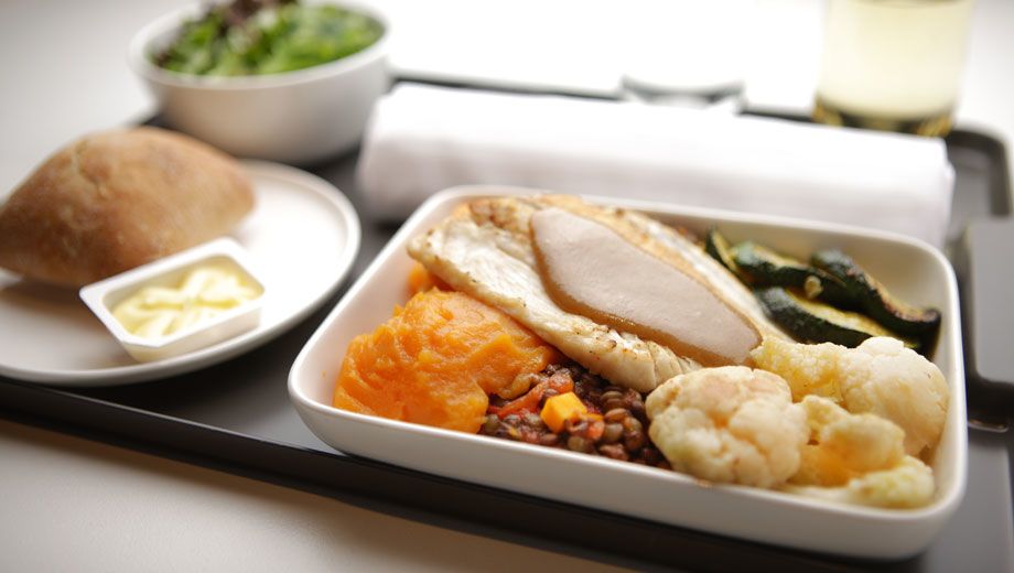 Qantas expands advance meal orders to more Premium Economy routes