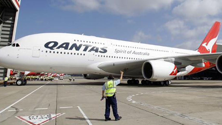 Qantas loses out on Government debt guarantee