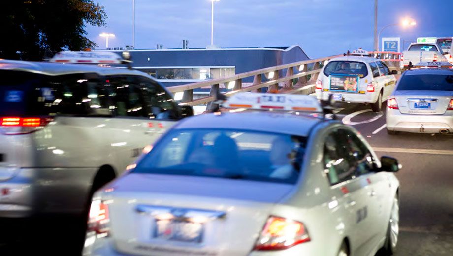 Sydney Airport warns of traffic congestion as roadworks begin