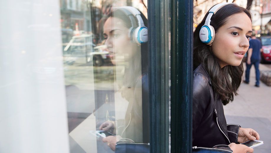 Bose launches SoundLink Bluetooth headphones