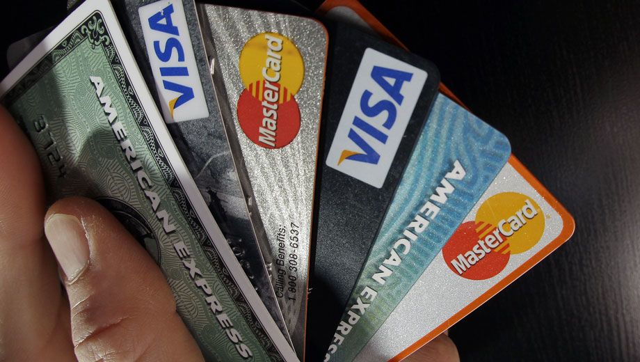 Building a portfolio of credit cards for maximum frequent flyer points
