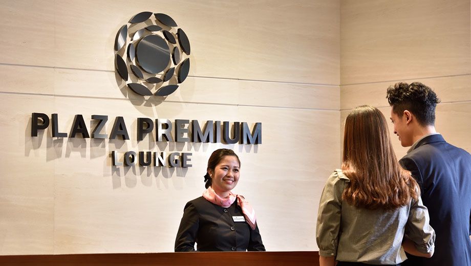 Photos: new Plaza Premium lounge opens in Singapore