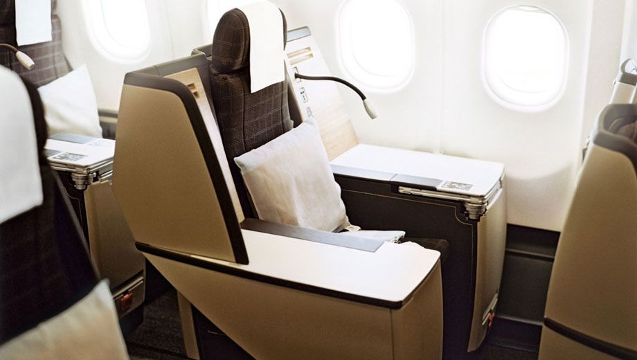 Swiss business class 'throne' still rules on the Boeing 777-300ER