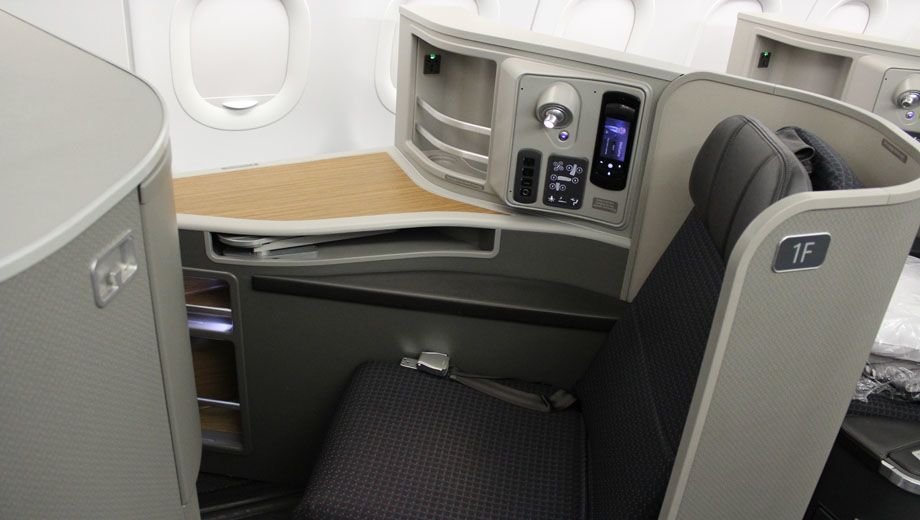 American Airlines A321T first class: Los Angeles-New York JFK