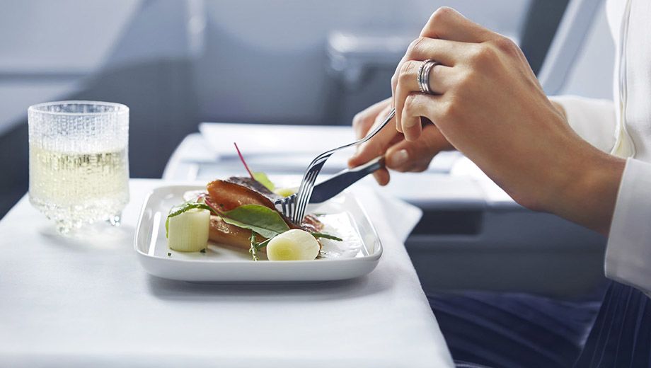 Finnair business class: pre-order meals, reindeer, Dom Perignon