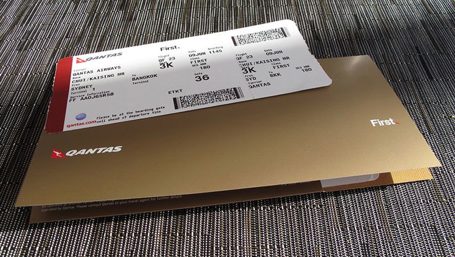 Five ways to avoid the Qantas credit card booking surcharge