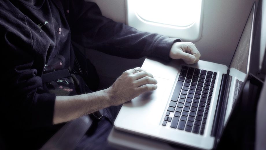 Do you REALLY want the Internet on Australian flights?