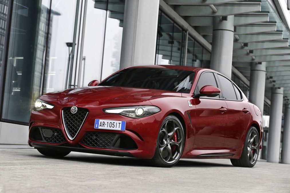 Alfa Romeo Giulia QV is ready to roar