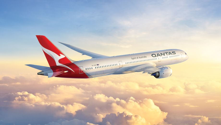 Qantas brings forward Boeing 787 deliveries