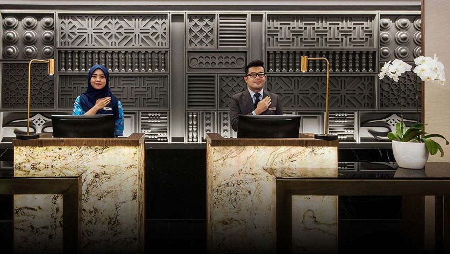 Malaysia Airlines' pushes back Golden Lounges re-opening to March