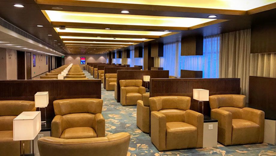 China Eastern business class lounge, Shanghai Pudong T1