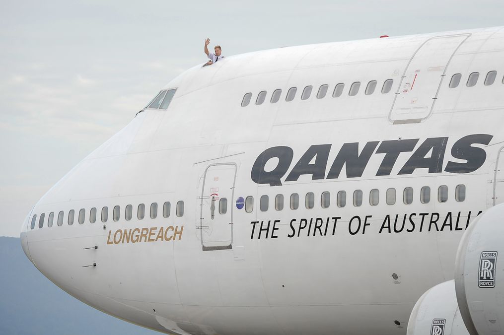 Exclusive Qantas Boeing 747 farewell flight for frequent flyers