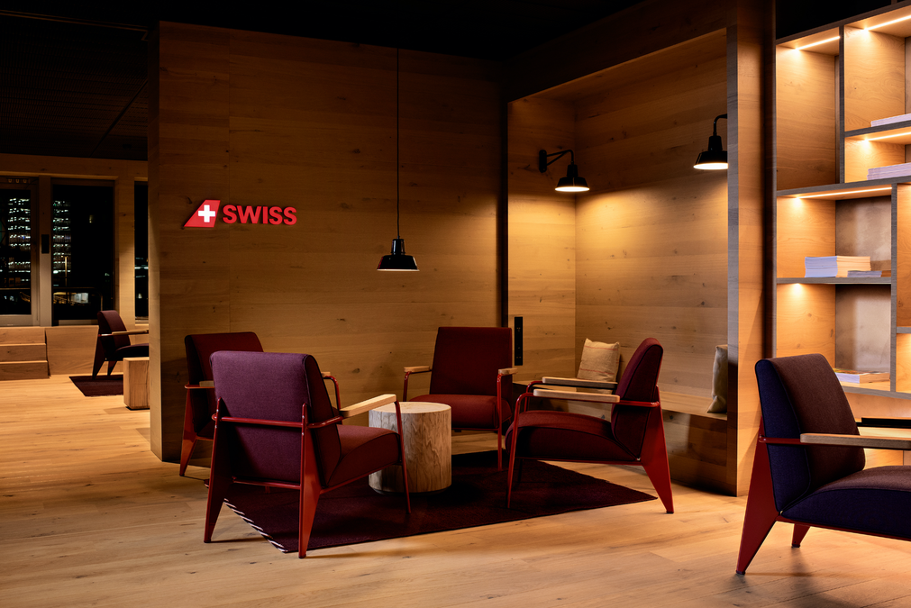 Swiss' latest Zurich business class lounge is a chic alpine lodge