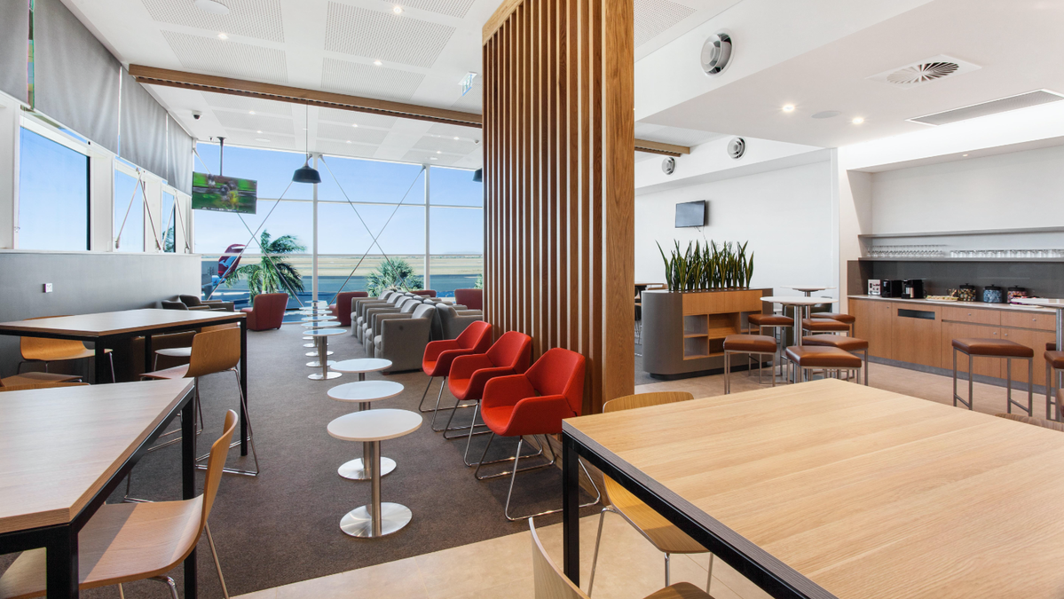 Qantas closes Alice Springs lounge ahead of refresh