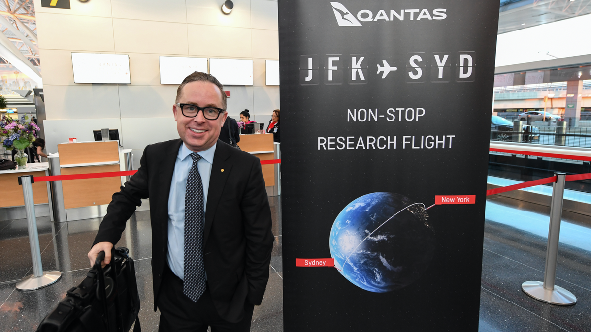 Coronavirus puts Qantas Project Sunrise on hold