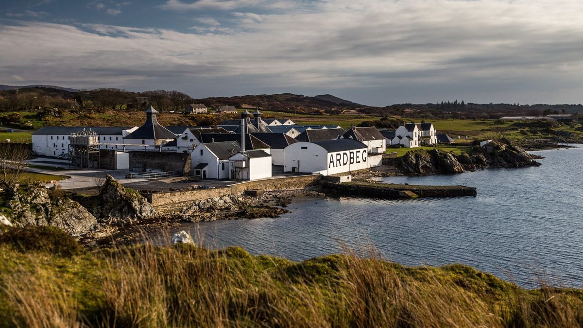 Travel inspiration: celebrate World Whisky Day with a whisky holiday