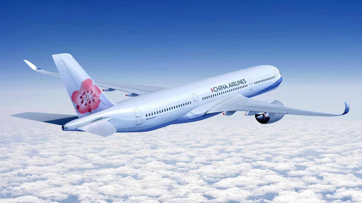 Taiwan's China Airlines looks ready to change its name