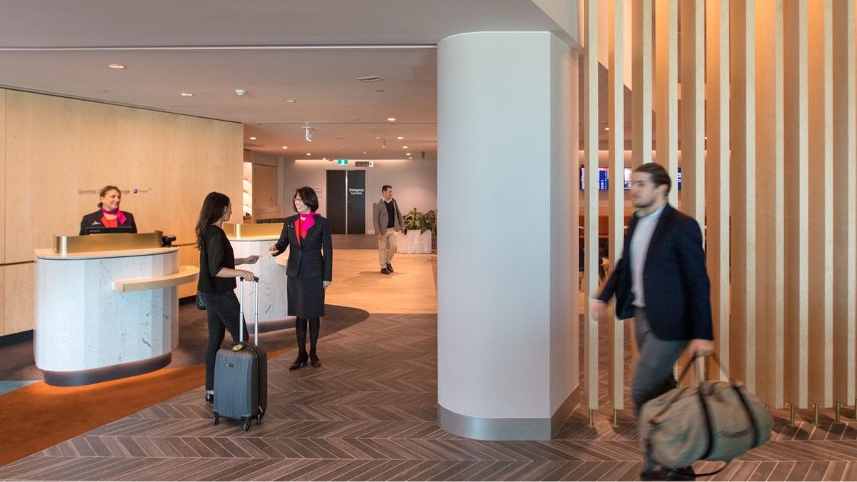 Qantas delays opening more Qantas Clubs, Business & Chairman’s Lounges