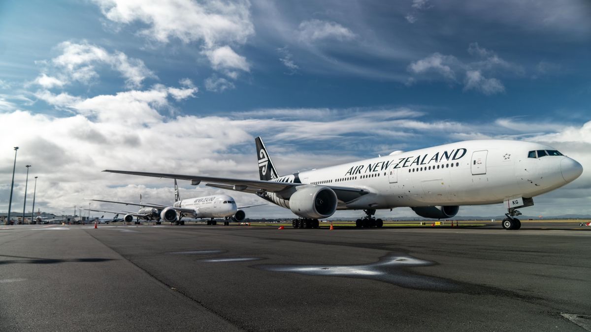 Air New Zealand grounds its Boeing 777s until at least September 2021