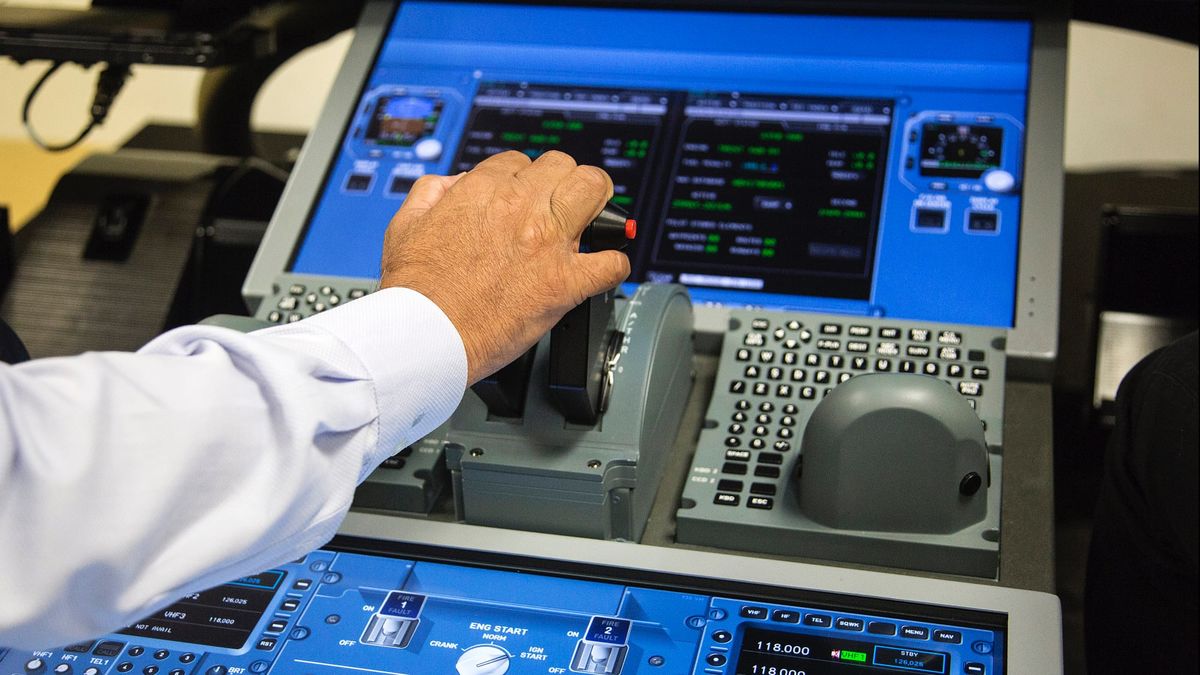 Thai Airways opens its Airbus, Boeing flight simulators to the public