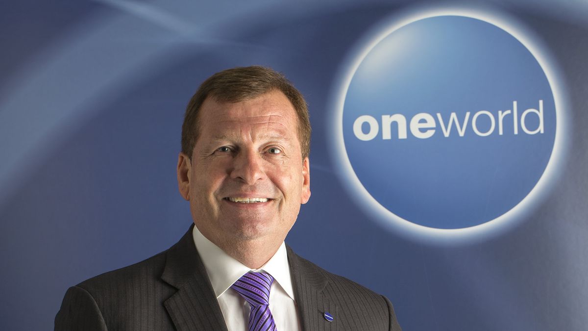 Oneworld CEO sees COVID-19 leading to airport lounge consolidation