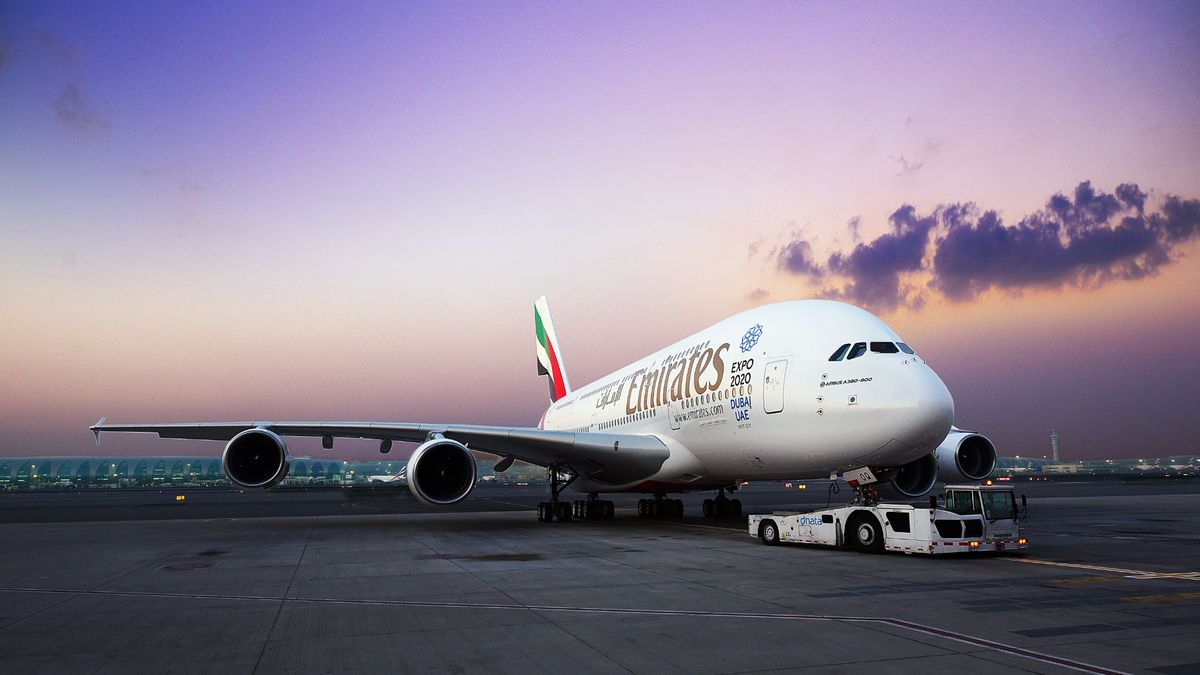 Emirates A380 premium economy arrives this month, launches in 2021
