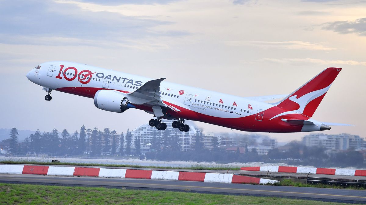 With borders closed, where is Qantas flying its Boeing 787s?