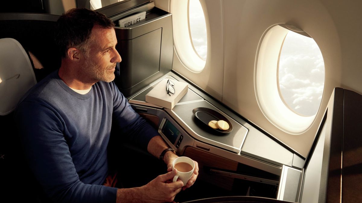Will Airbus’ new ‘e-glass’ dimmable A350 windows spoil your view?