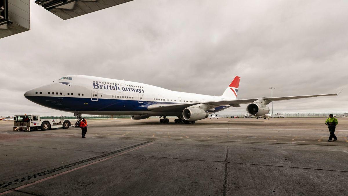This retired British Airways 747 is now an exclusive party plane
