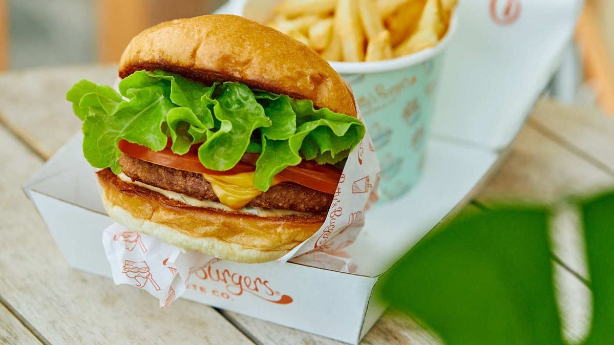 Betty’s Burgers join the menu at Virgin Australia lounges