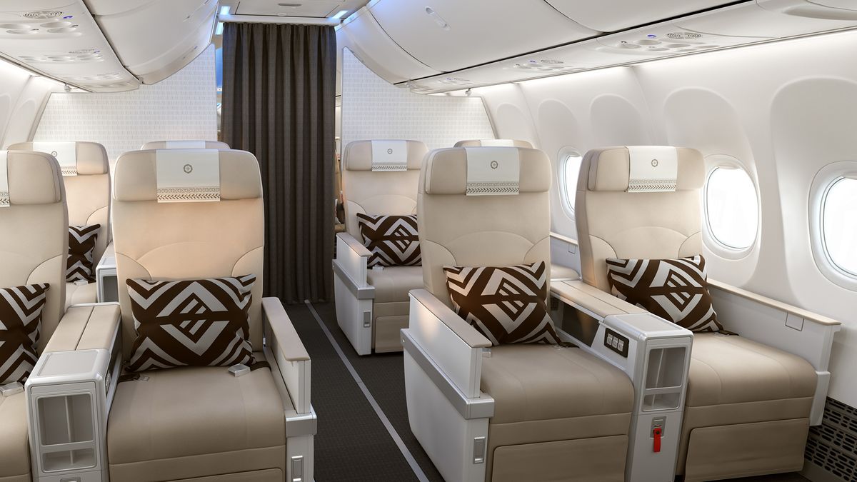 Fiji Airways 737 MAX business class, Brisbane-Nadi