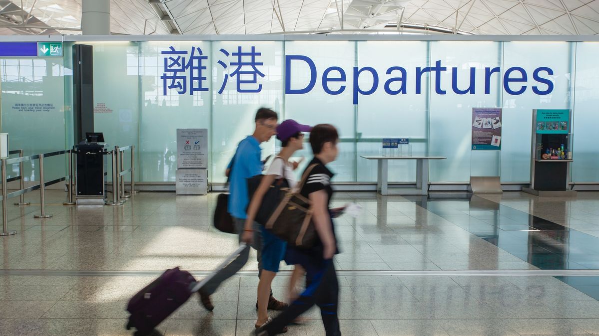 Hong Kong Airport Express city check-in reopens