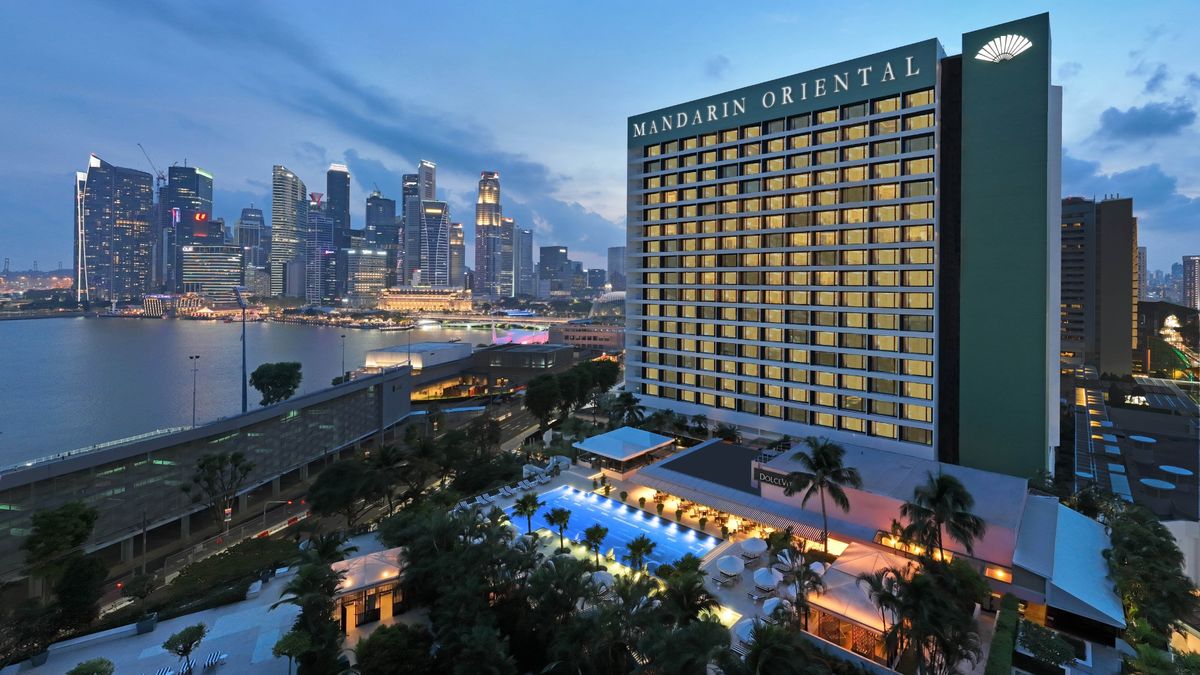 Mandarin Oriental Singapore reopens