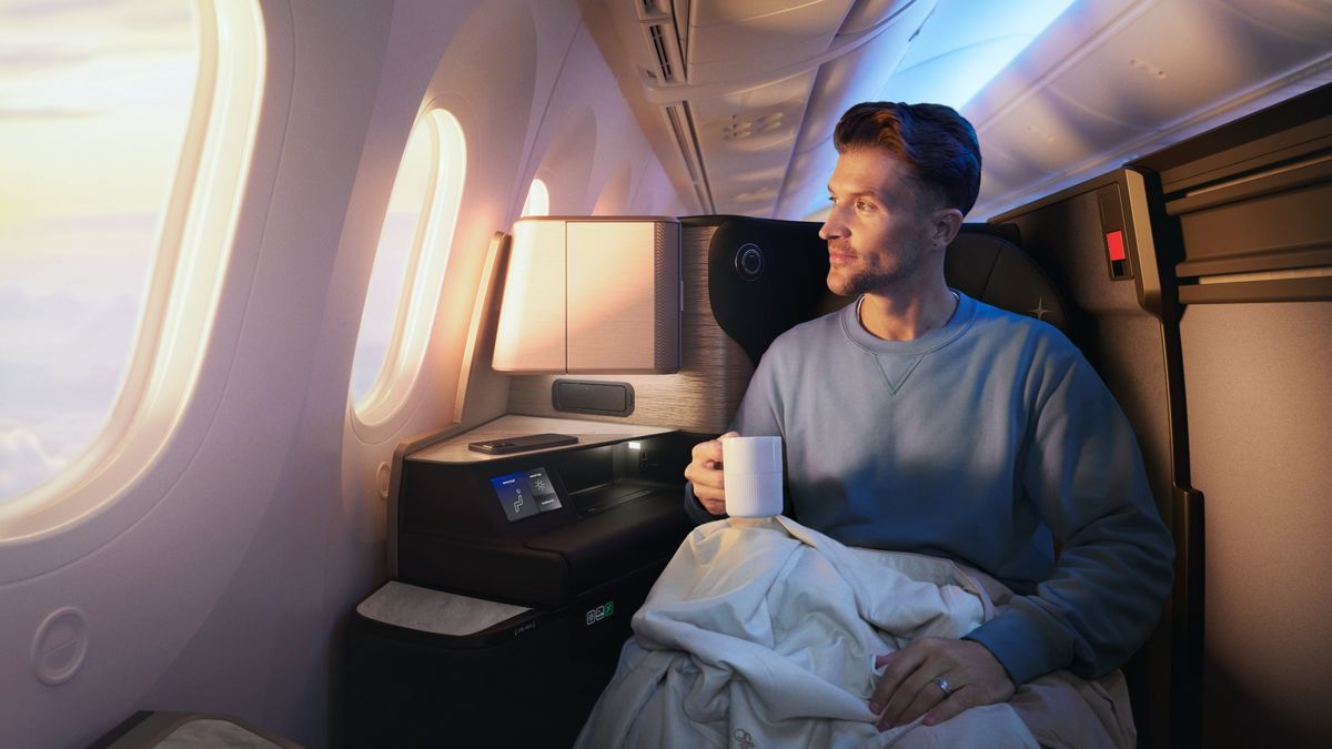 United’s new Polaris Suites business class comes with caviar service