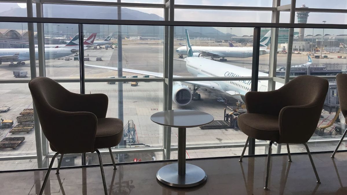 United Airlines set to reopen Hong Kong lounge