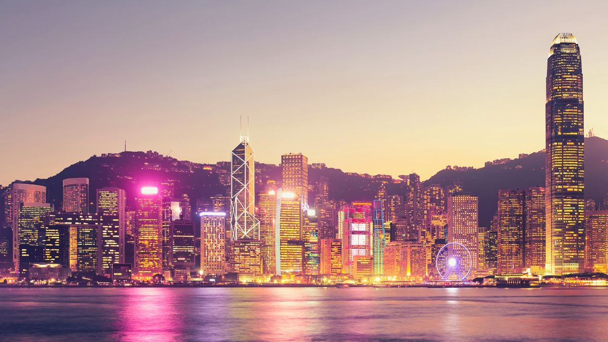 Cathay Pacific’s Hong Kong Stopover Sale gives you two holidays in one