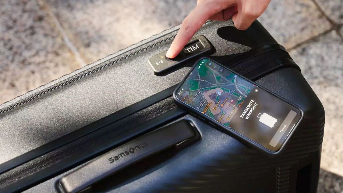 Samsonite’s new Zipprix FT has bag tracking built right in