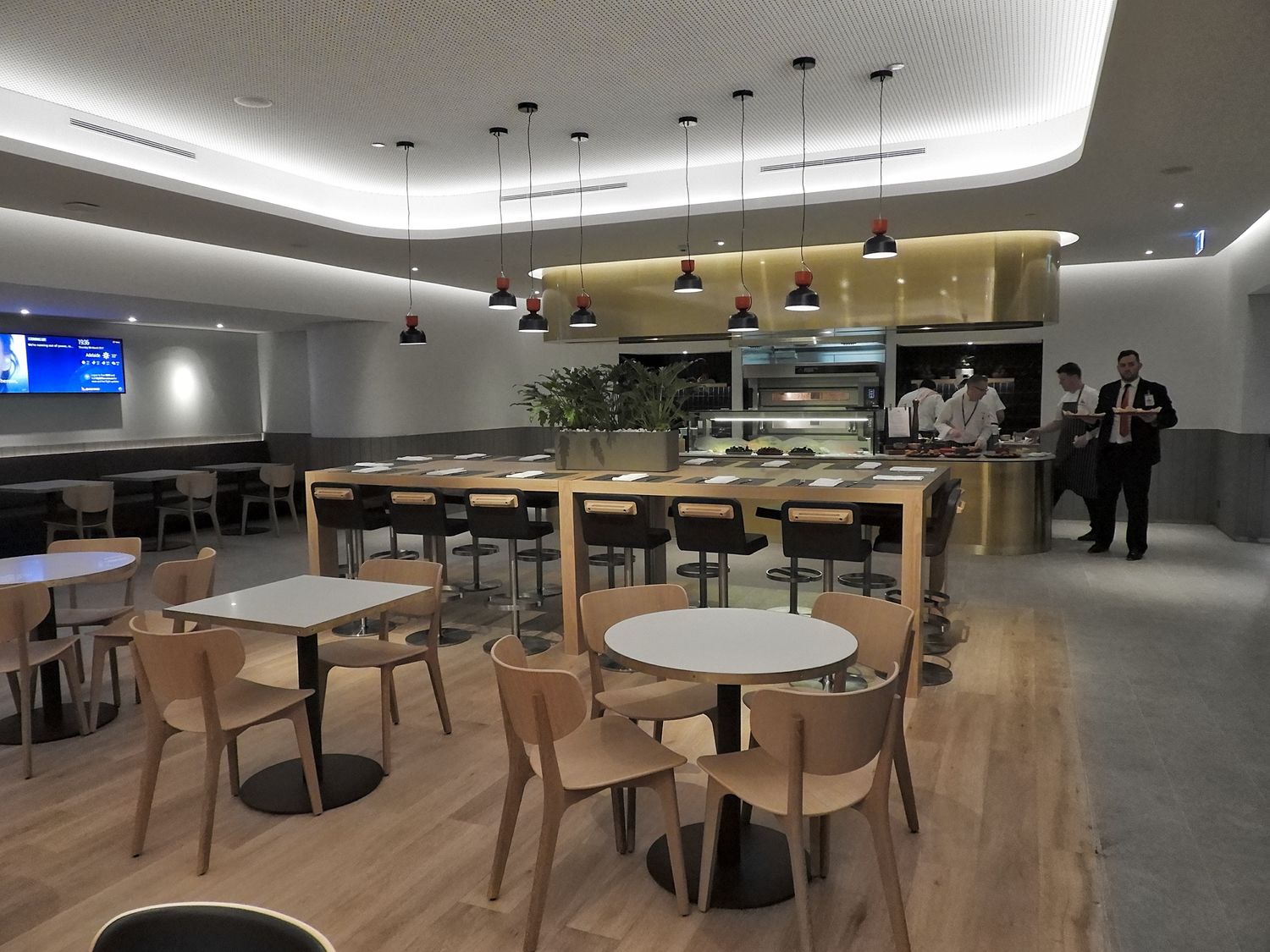 Gallery: Qantas Brisbane domestic business class lounge