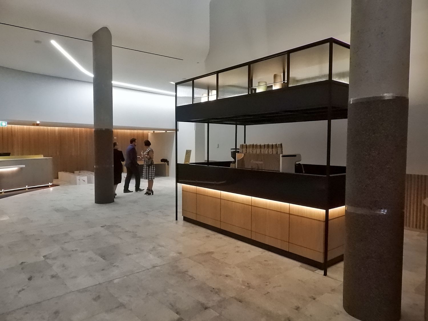Gallery: Qantas Brisbane domestic business class lounge